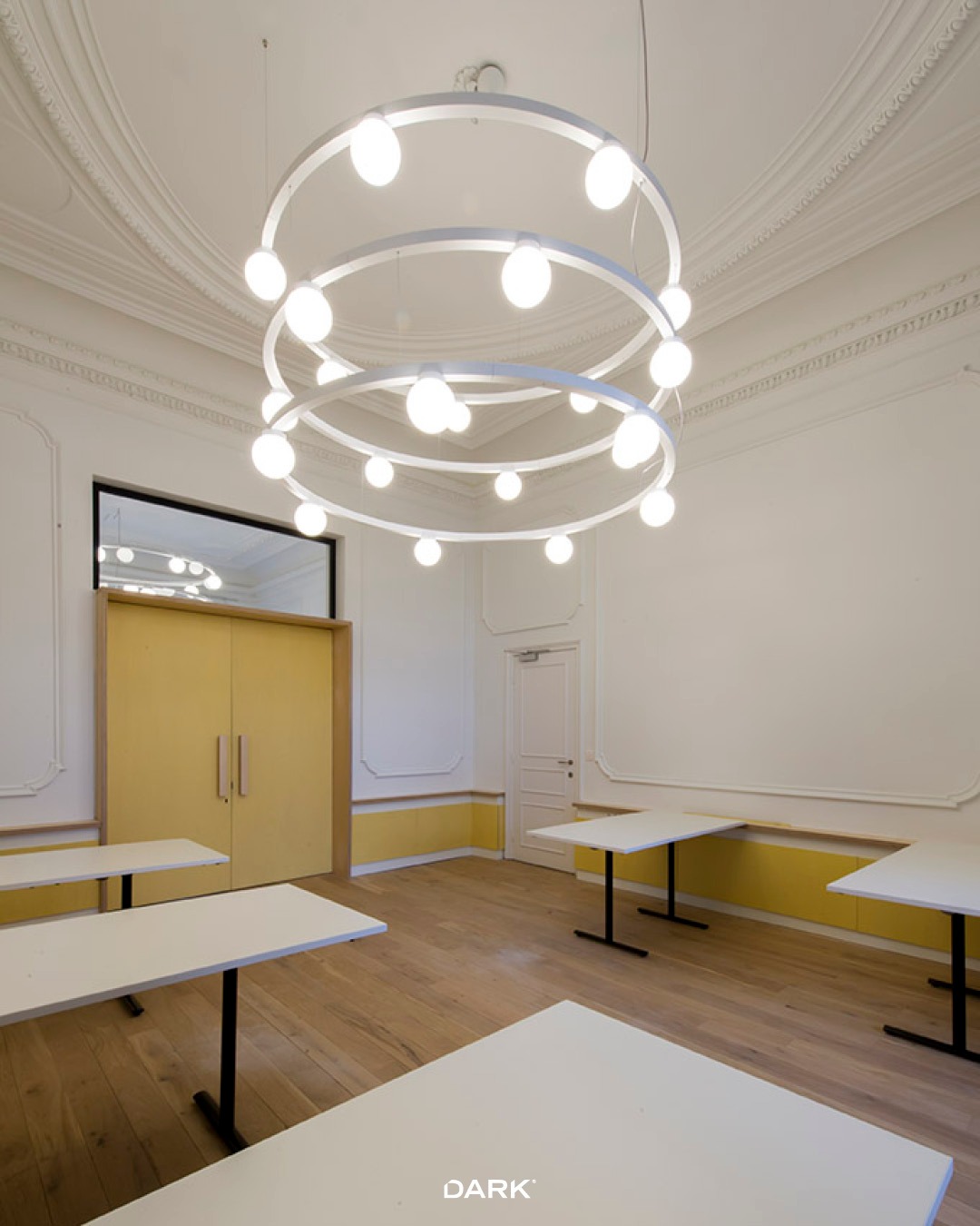 @torvexilnuma.digital darling BALLZZZ

#darkbe #darklighting #interiordesign #design #designverlichting #ikkoopbelgisch #belgischmerk #belgiandesign #interieurdesign #interiordesign #productdesign #designlighting #lighting #verlichting #wealllovethedark