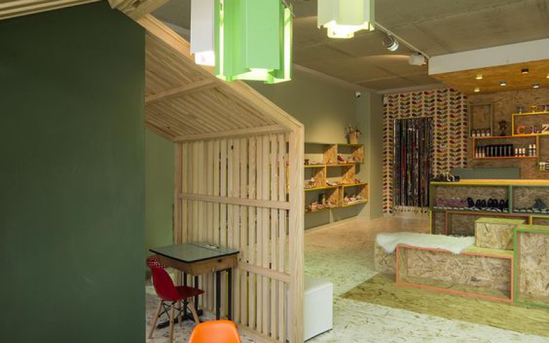 Cezar Shoe Store