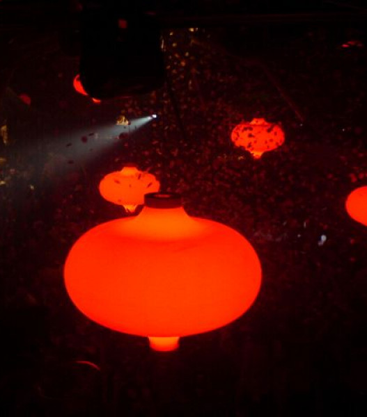 NO COPY red cluster