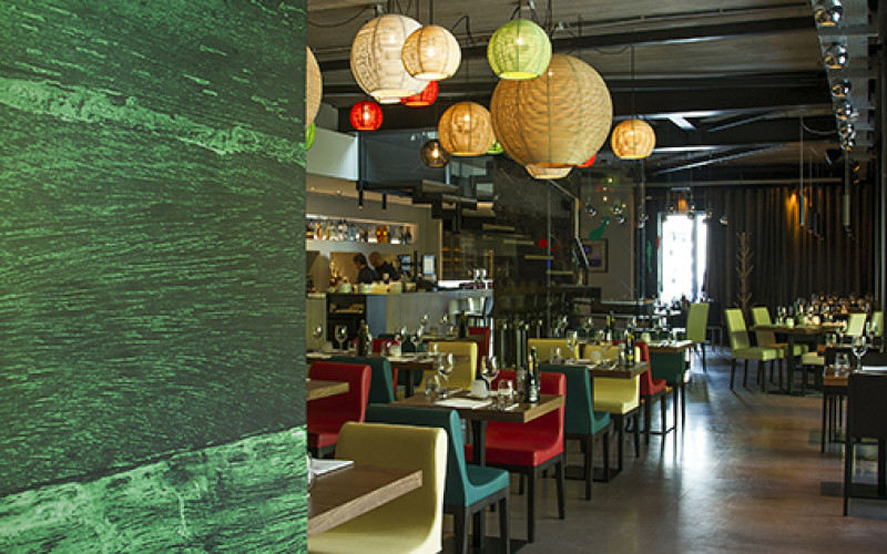 Restaurant Crudo Versuz