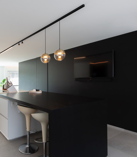PRIVAAT DE BONDT 002 LR